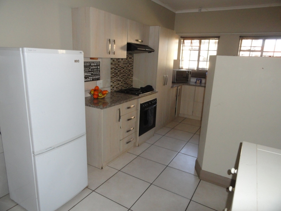 3 Bedroom Property for Sale in Kannoniers Park North West